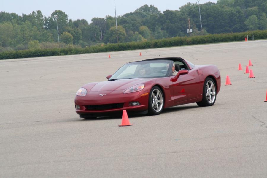  Chevrolet Corvette 2008 года  (фото 11 из 17)